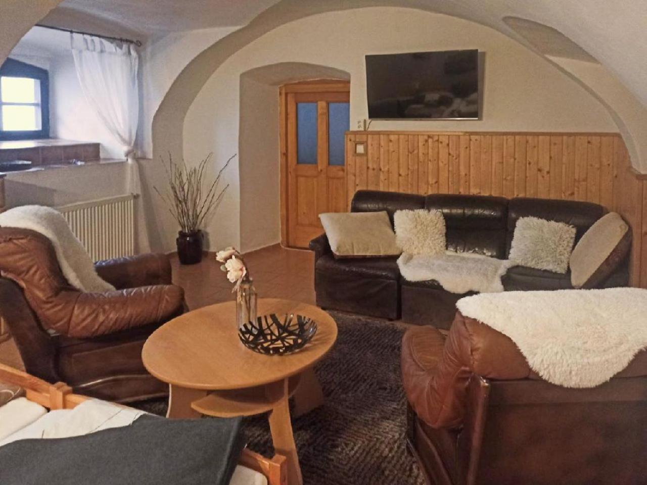 Apartmany Ziakova - Ubytovani Nove Hrady 111 エクステリア 写真