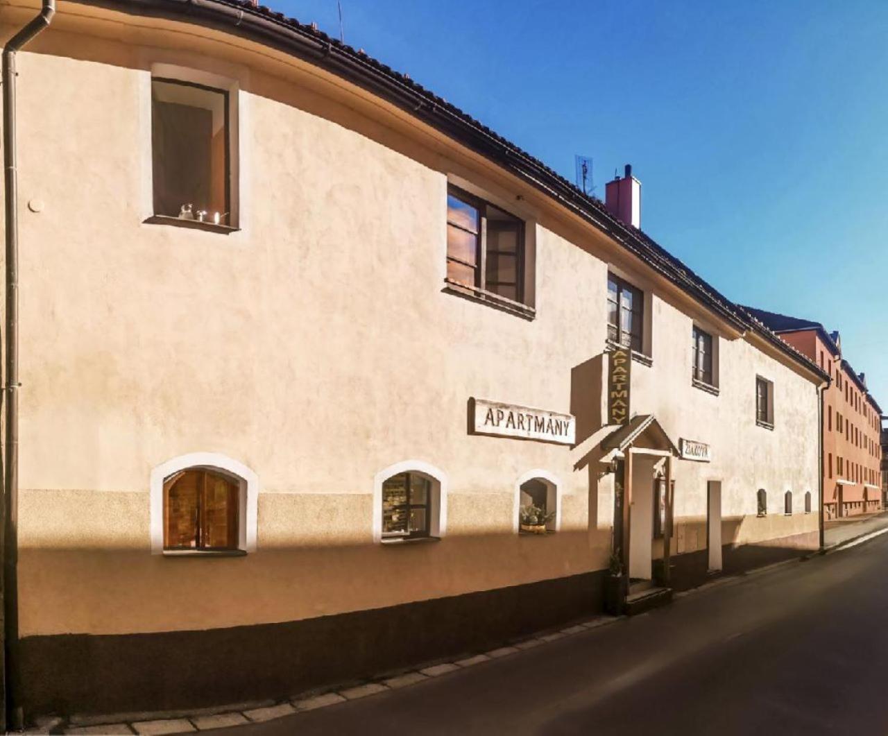 Apartmany Ziakova - Ubytovani Nove Hrady 111 エクステリア 写真